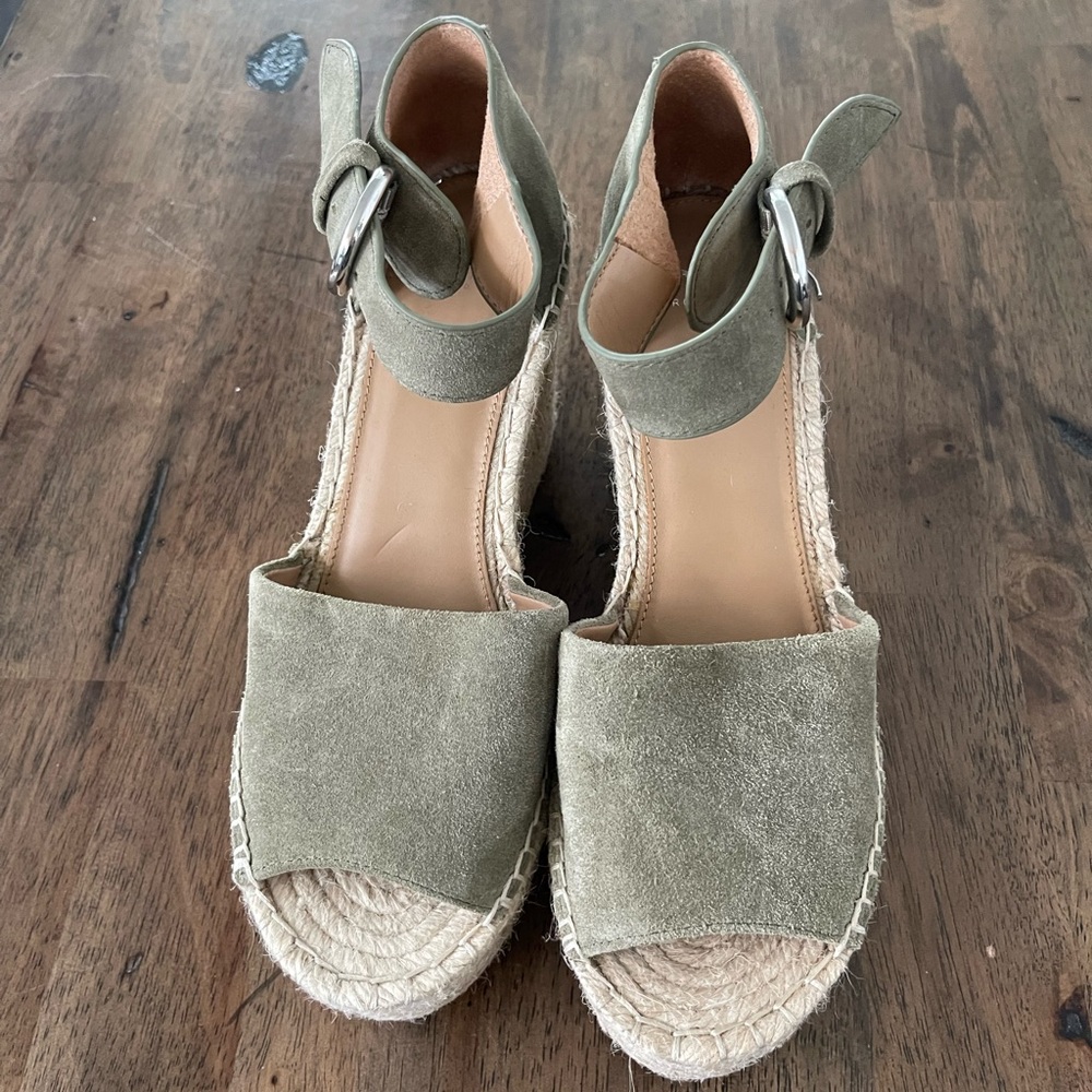 Marc Fisher Alida Espadrille Platform Wedge - Picture 2 of 6